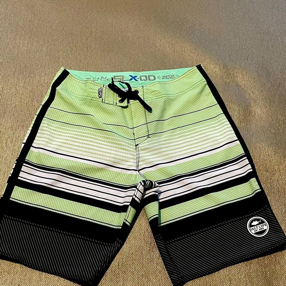 Salt life shorts new